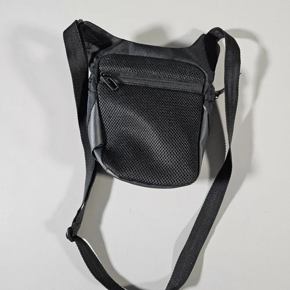 Puma BMW M Motorsport Crossbody Bag Mens OS Black Racing Shoulder Bag 090362-01